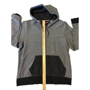 Tommy Hilfiger Hoodie Men’s M – Gray Black Pullover Sweatshirt – 1/4 Zip Logo